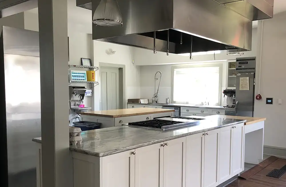 the farmhoue's commercial kitchen for rent