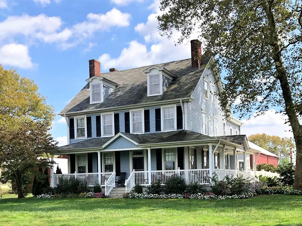 ag center farmhouse