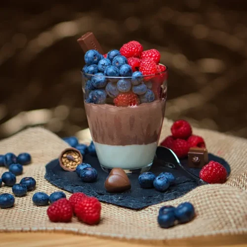 chocolate pudding with fresh fruits