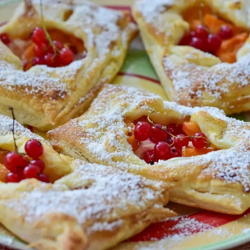 strawberry puff pop tarts