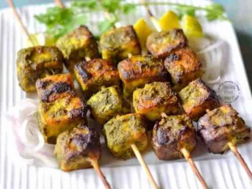 Hariyali Chicken Marinade (Indian Style Herb Marinade)